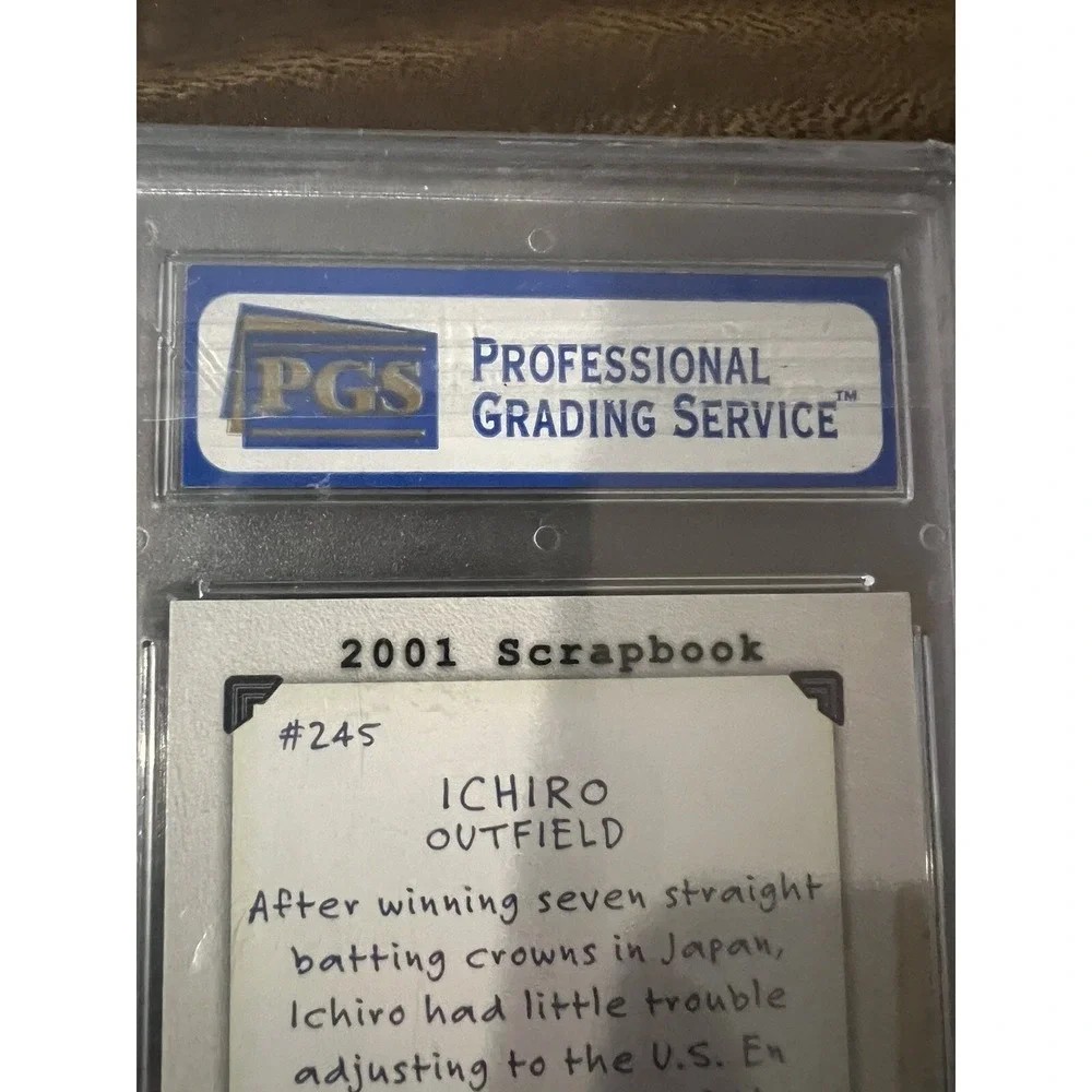 PSA 9 MINT 2002 Fleer Triple Crown Ichiro Suzuki #245 Rookie Of The Year‎ Sealed